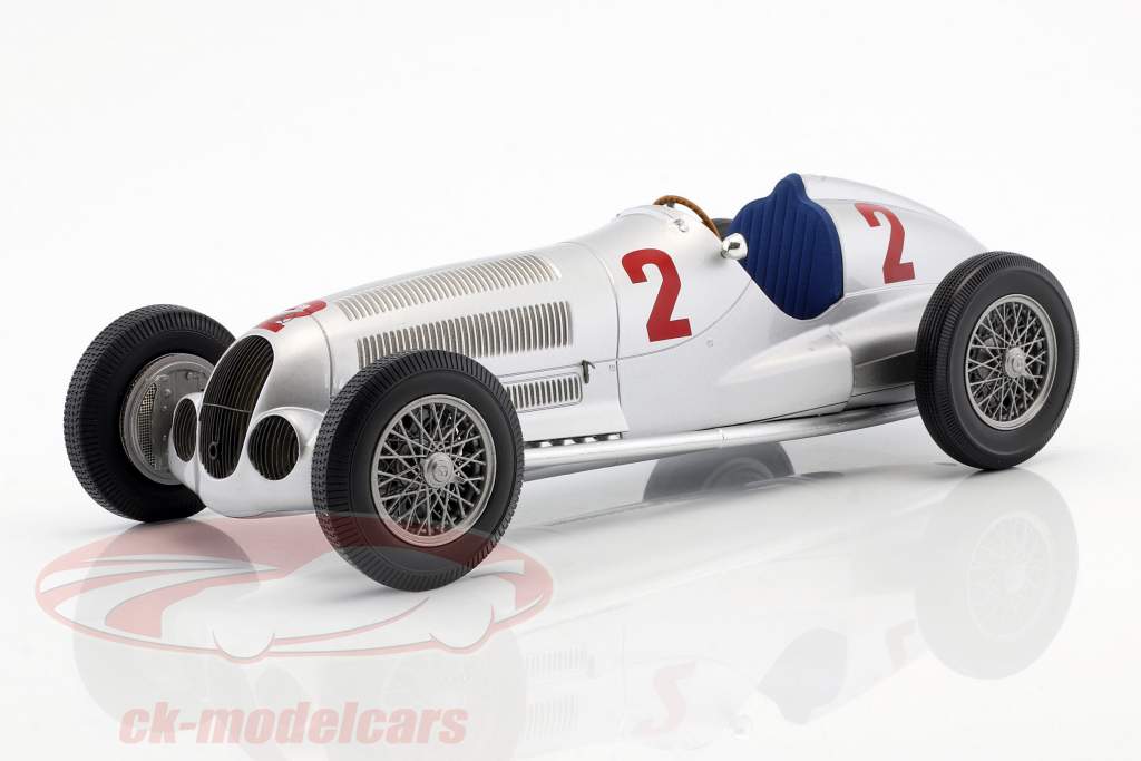 Hermann Lang Mercedes-Benz W125 #2 Sieger Tripoli GP 1937 1:18 Minichamps