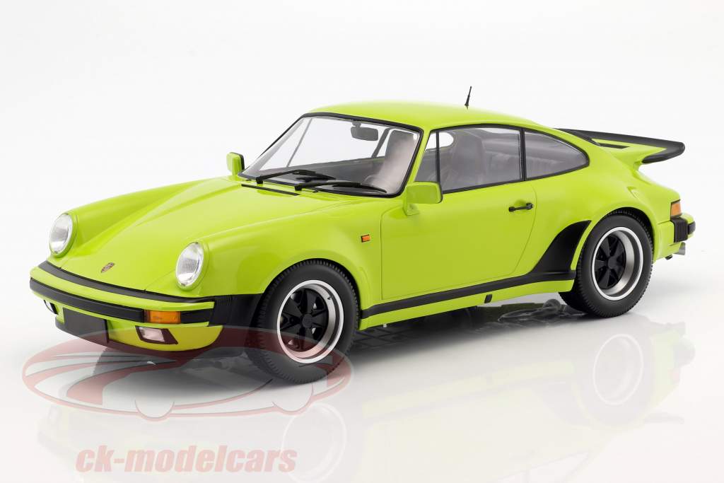 Porsche 911 (930) Turbo année de construction 1977 lumière vert 1:12 Minichamps