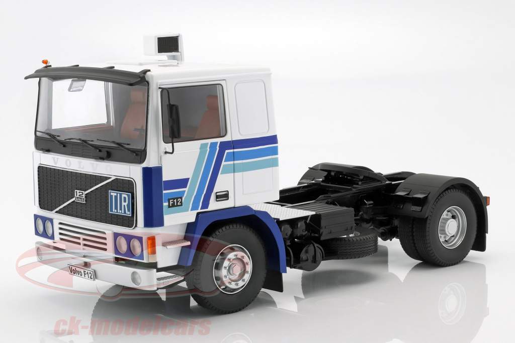 Volvo F12 Tractor year 1977 white / blue 1:18 Road Kings