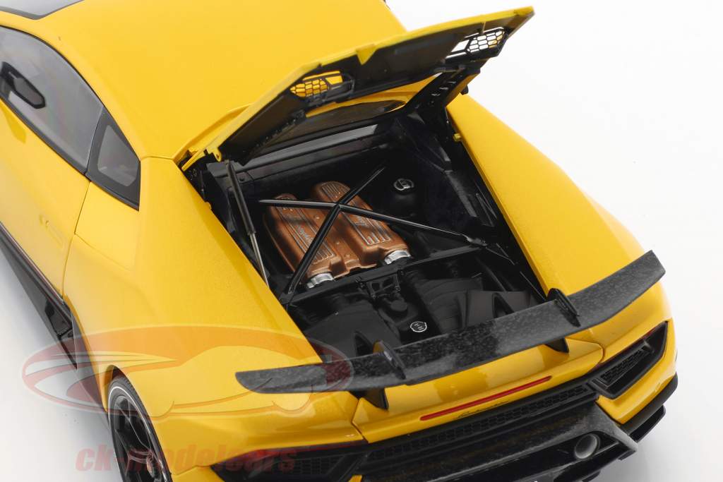 Lamborghini Huracan Performante Opførselsår 2017 perle gul 1:18 AUTOart