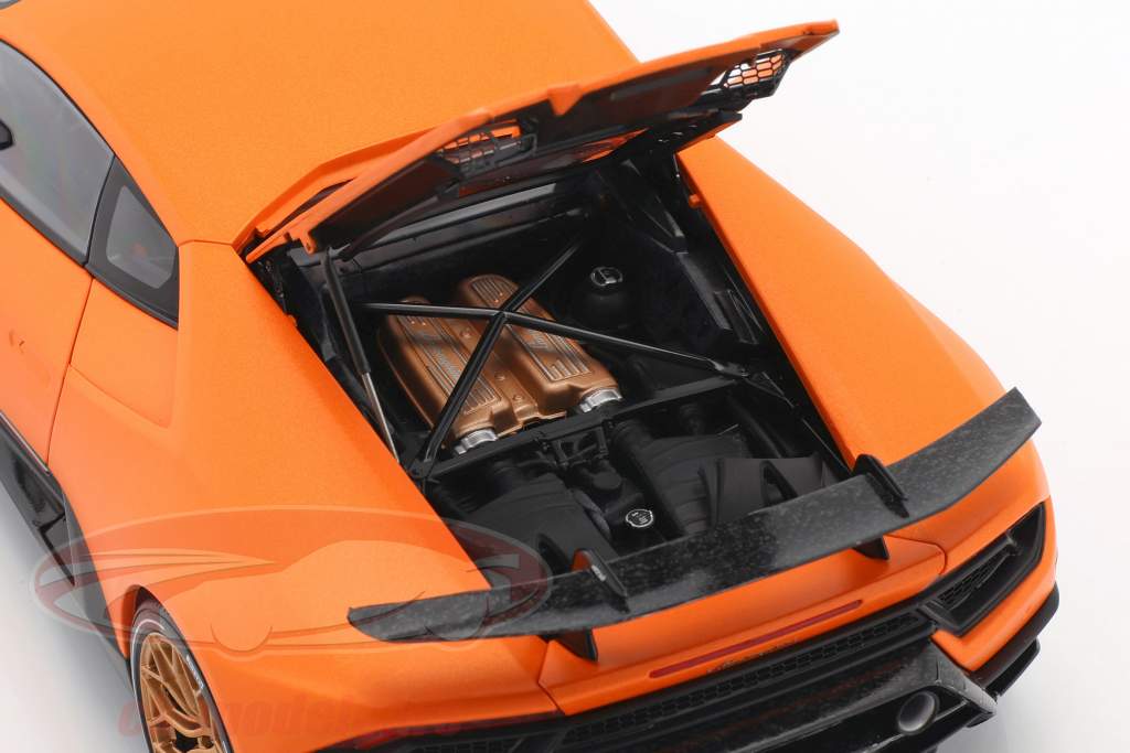 Lamborghini Huracan Performante año de construcción 2017 anthaeus naranja 1:18 AUTOart