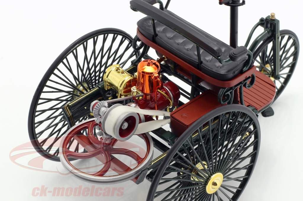 Mercedes-Benz Patent Motorwagen construit en 1886 01h18 vert Norev