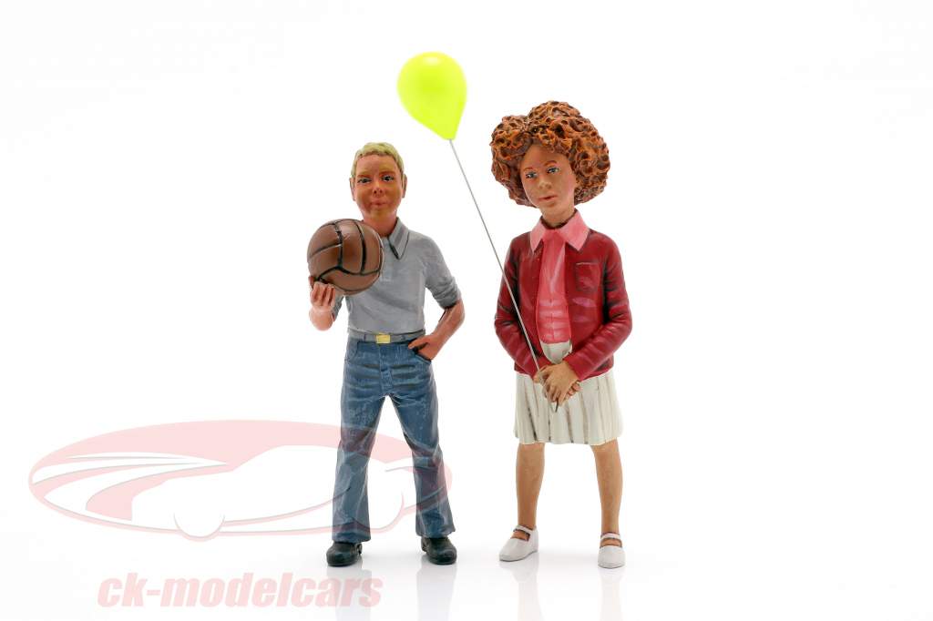 Figur Set 2 børn med ballon og bold 1:18 LeMansMiniatures
