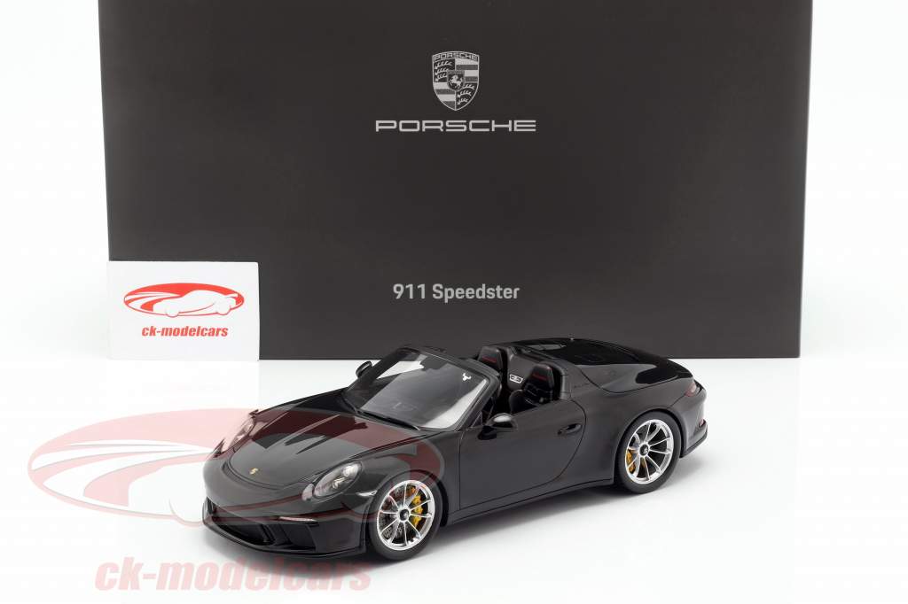 Porsche 911 (991 II) Speedster year 2019 with showcase black 1:18 Spark