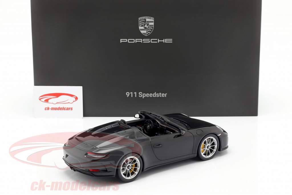 Porsche 911 (991 II) Speedster year 2019 with showcase black 1:18 Spark