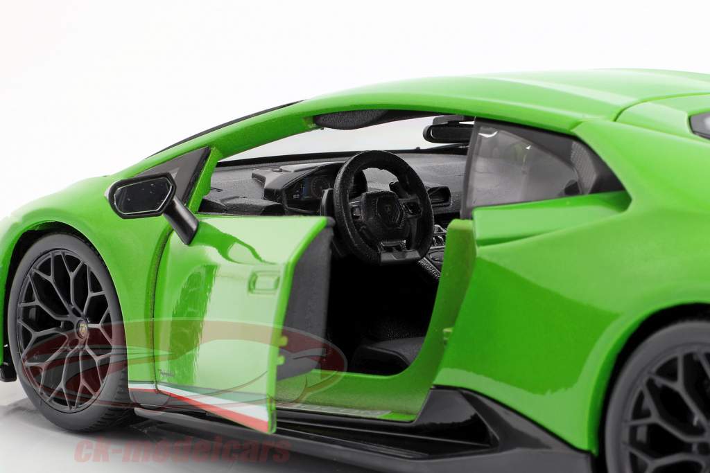 Lamborghini Huracan Performante ano de construção 2017 verde metálico 1:18 Maisto