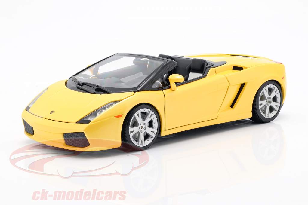 Lamborghini Gallardo Spyder yellow metallic 1:18 Bburago