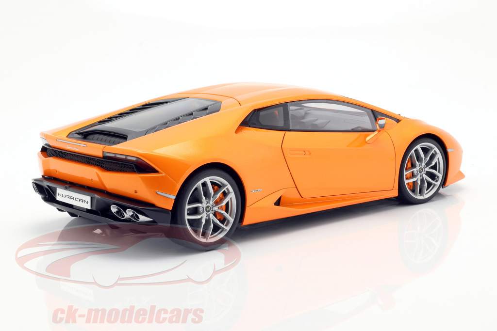 Lamborghini Huracan LP610-4 année 2014 borealis orange 1:12 AUTOart