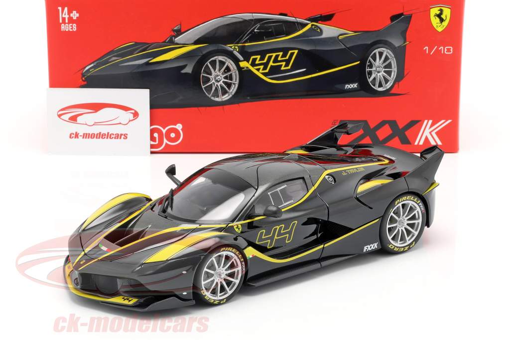 Ferrari FXX-K #44 preto 1:18 Bburago Signature