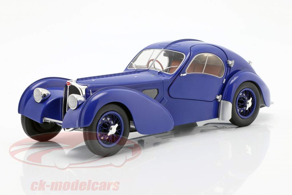 Bugatti Type 57 SC Atlantic ano de construção 1938 azul escuro 1:18 Solido