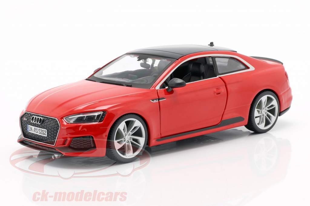 Audi RS 5 coupe rød 1:24 Bburago