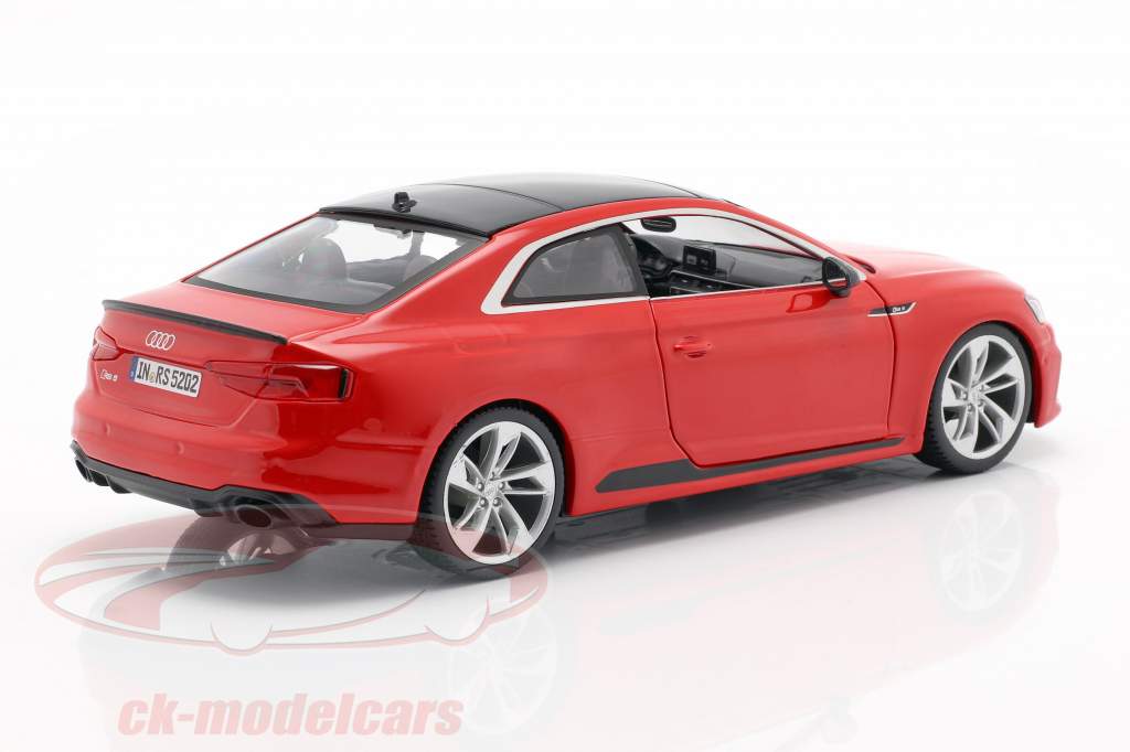 Audi RS 5 coupé rouge 1:24 Bburago