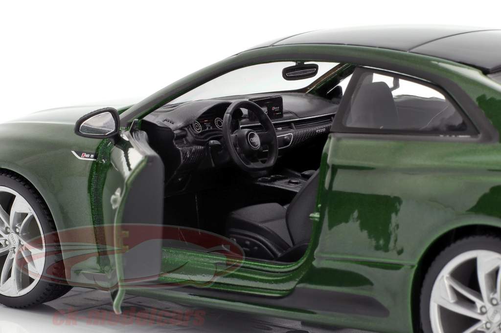 Audi RS 5 クーペ 濃緑色 1:24 Bburago