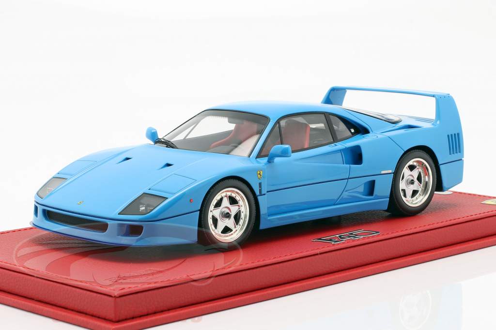 Ferrari F40 Baujahr 1987 chiaro blau 1:18 BBR