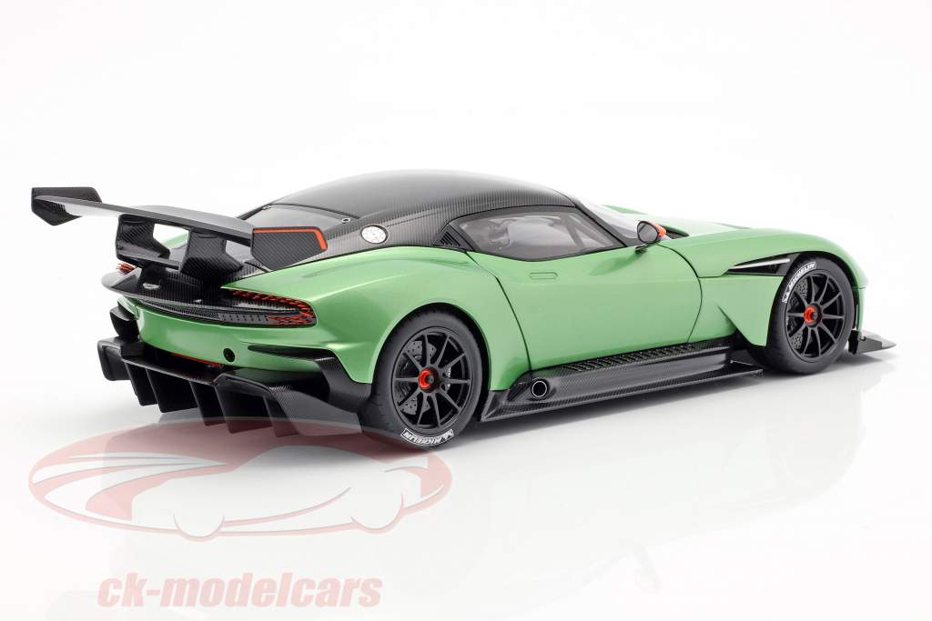 Aston Martin Vulcan Baujahr 2015 apfelgrün metallic 1:18 AUTOart