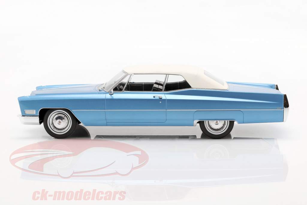 Cadillac DeVille Convertible com softtop 1968 azul claro metálico 1:18 KK-Scale