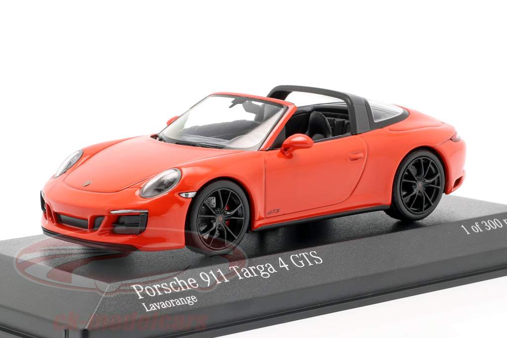 Porsche 911 (991 II) Targa 4 GTS ano de construção 2016 lava laranja 1:43 Minichamps