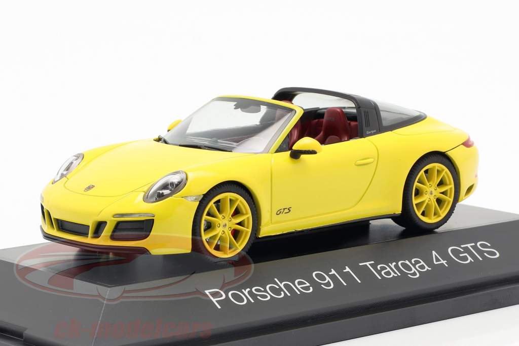 Porsche 911 (991 II) Targa 4 GTS year 2016 racing yellow 1:43 Herpa