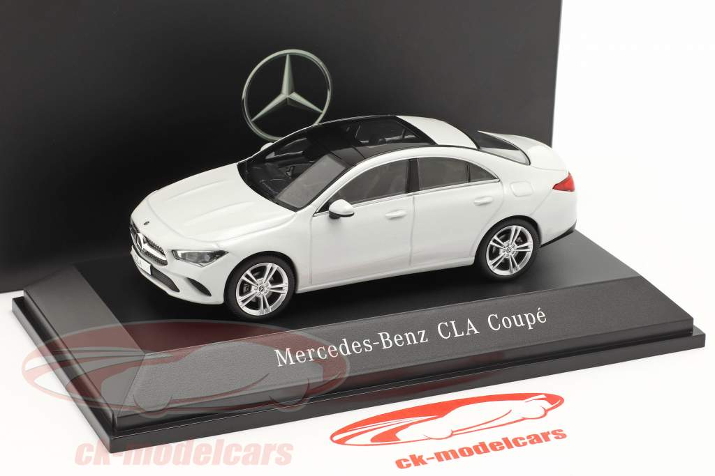 Mercedes-Benz CLA Coupe (C118) Baujahr 2019 digital weiß 1:43 Spark