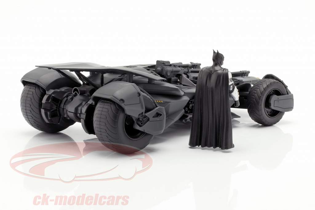 Batmobile met Batman figuur film Justice League (2017) grijs 1:24 Jada Toys