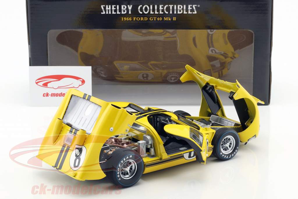 Ford GT40 Mk II #8 24h LeMans 1966 Whitmore, Gardner 1:18 ShelbyCollectibles