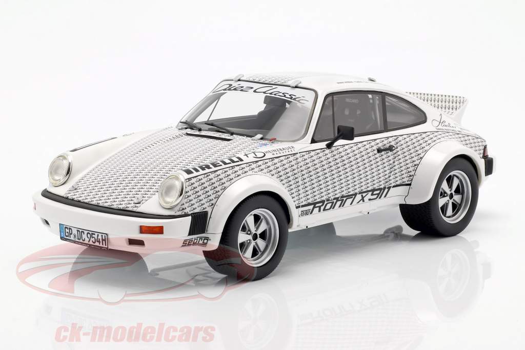 Porsche 911 Walter Röhrl x 911 white / black 1:18 Schuco