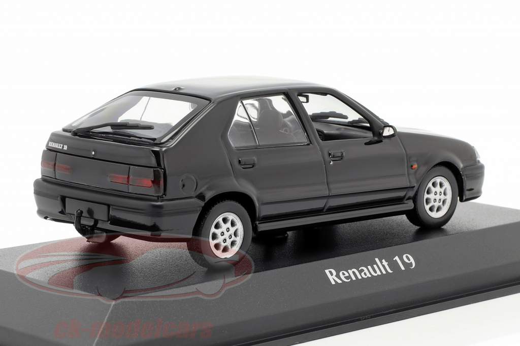 Renault 19 ano de construção 1995 preto 1:43 Minichamps