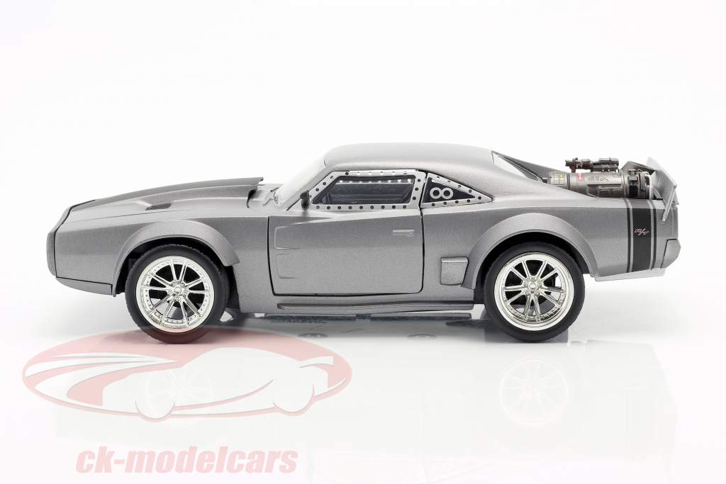 Dom's Ice Dodge Charger R/T Fast and Furious 8 prata 1:24 Jada Toys