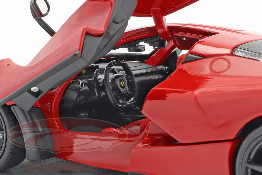 Ferrari LaFerrari rot 1:18 Bburago