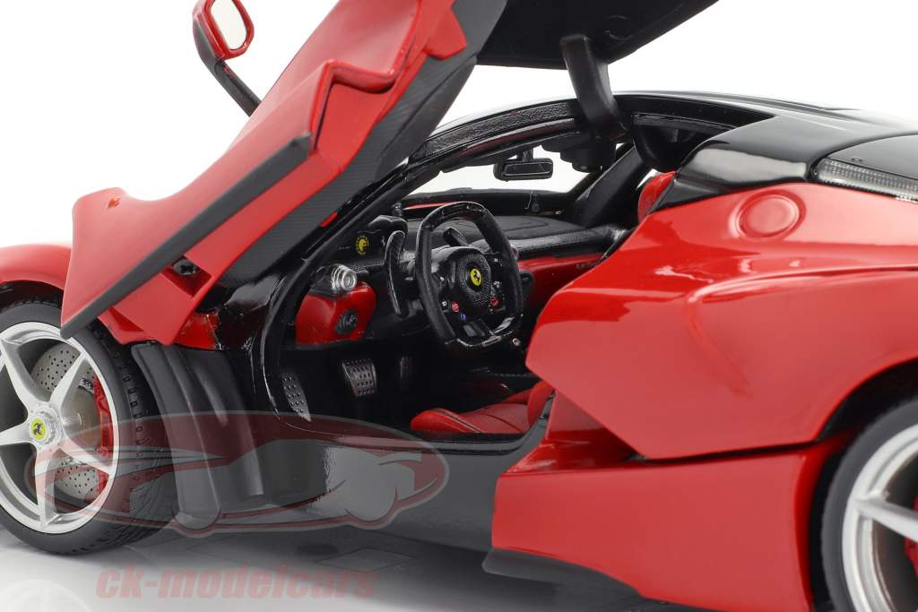 Ferrari LaFerrari rot 1:18 BBurago Signature