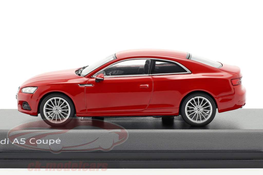 Audi A5 Coupe タンゴ 赤 1:43 Spark