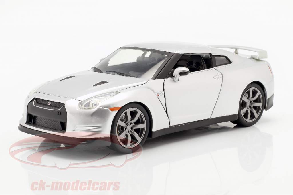 Brian's Nissan GT-R (R35) Fast and Furious silver 1:24 Jada Toys