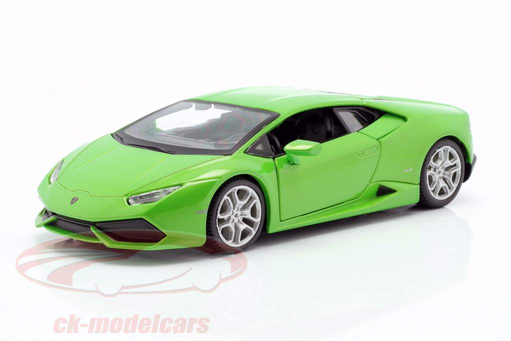 Lamborghini Huracan LP610-4 Year 2014 green 1:24 Maisto
