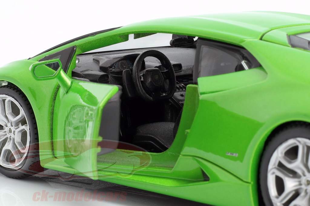 Lamborghini Huracan LP610-4 Baujahr 2014 grün 1:24 Maisto