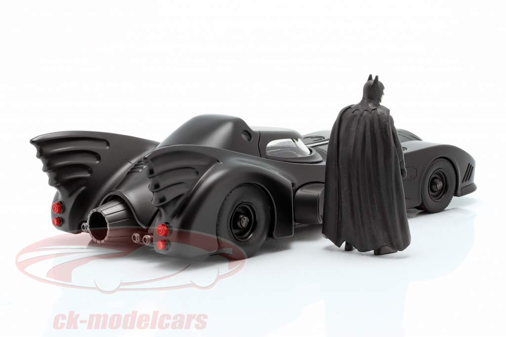 Batmobile com Batman figura filme Batman 1989 1:24 Jada Toys