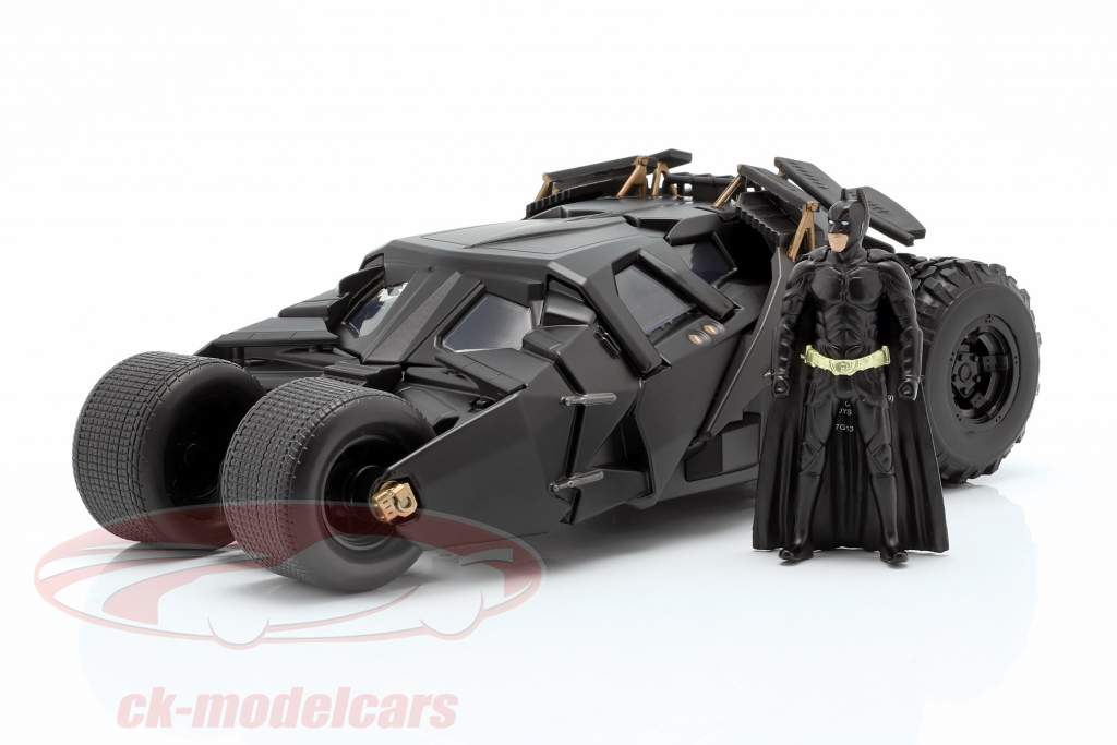 Batmobile met oppasser figuur film The Dark Knight 2008 1:24 Jada Toys