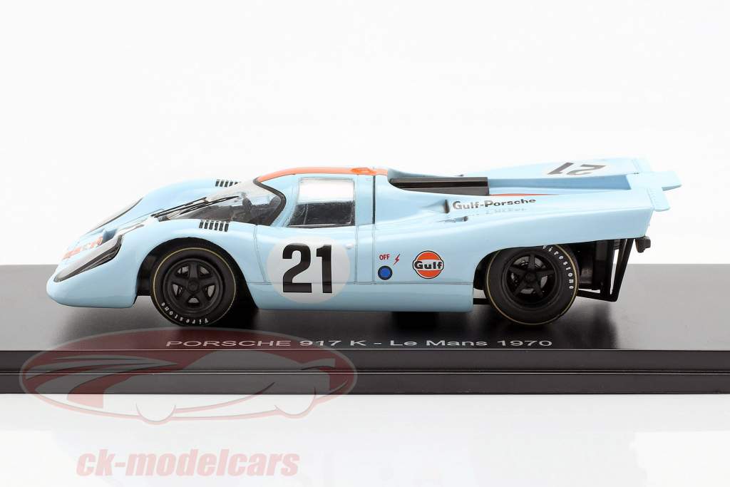 PEDRO  RODRIGUEZ  1/18  UNPAINTED  FIGURE   BY  VROOM  FOR  PORSCHE  917  GULF 