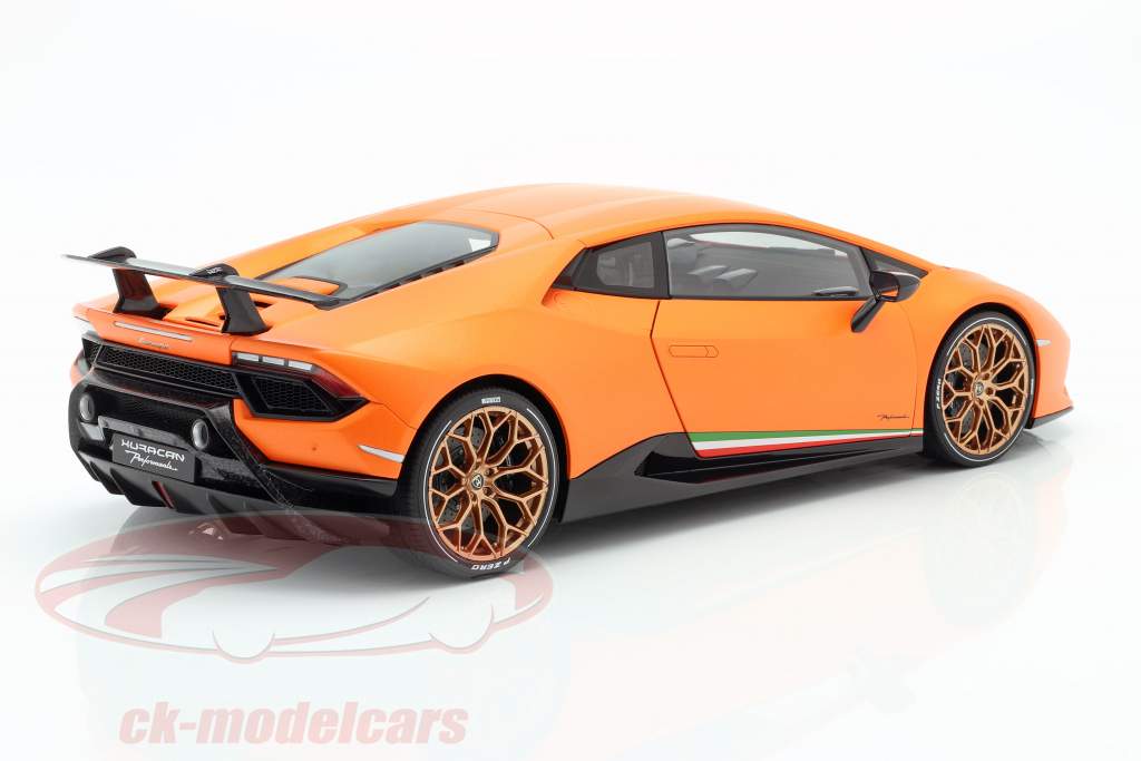 Lamborghini Huracan Performante Baujahr 2017 anthaeus orange 1:12 AUTOart