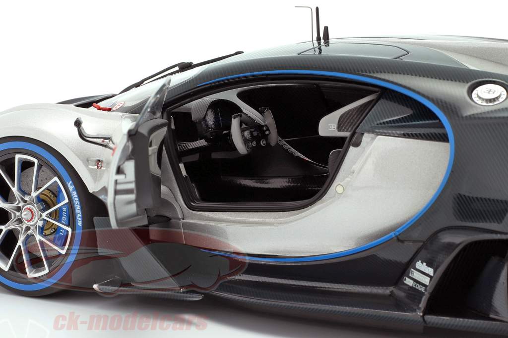 Bugatti Vision GT 建設年 2015 銀色 / 炭素 青 1:18 AUTOart