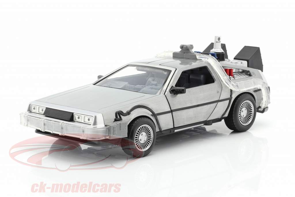 DeLorean Time Machine Flying Wheel Version Back to the Future II (1989) argent 1:24 Jada Toys