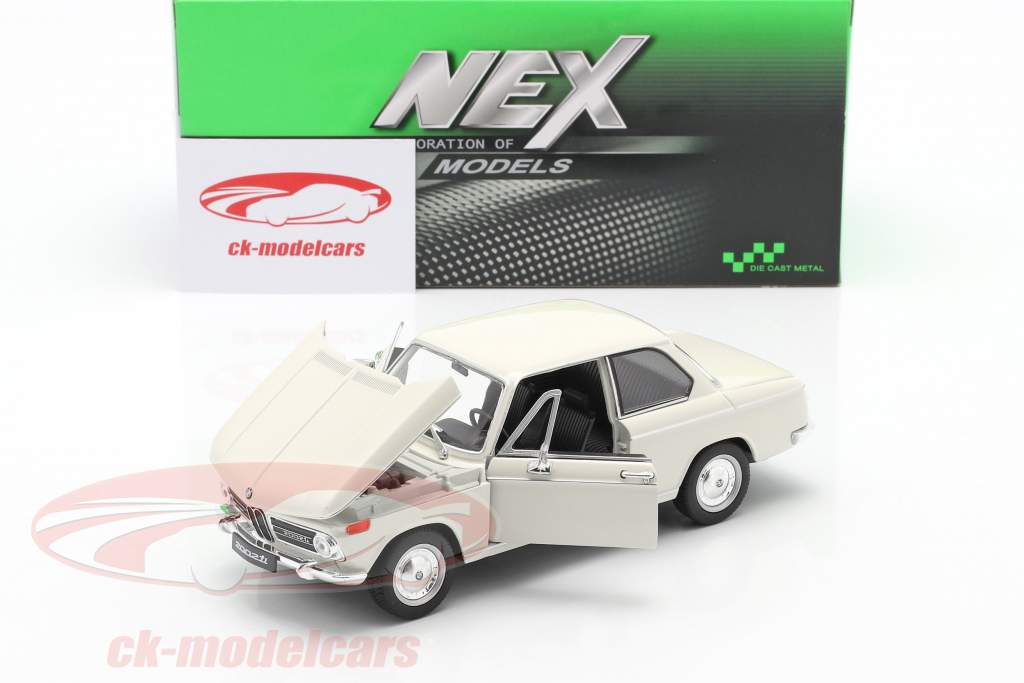 BMW 2002ti クリーム 1:24 Welly