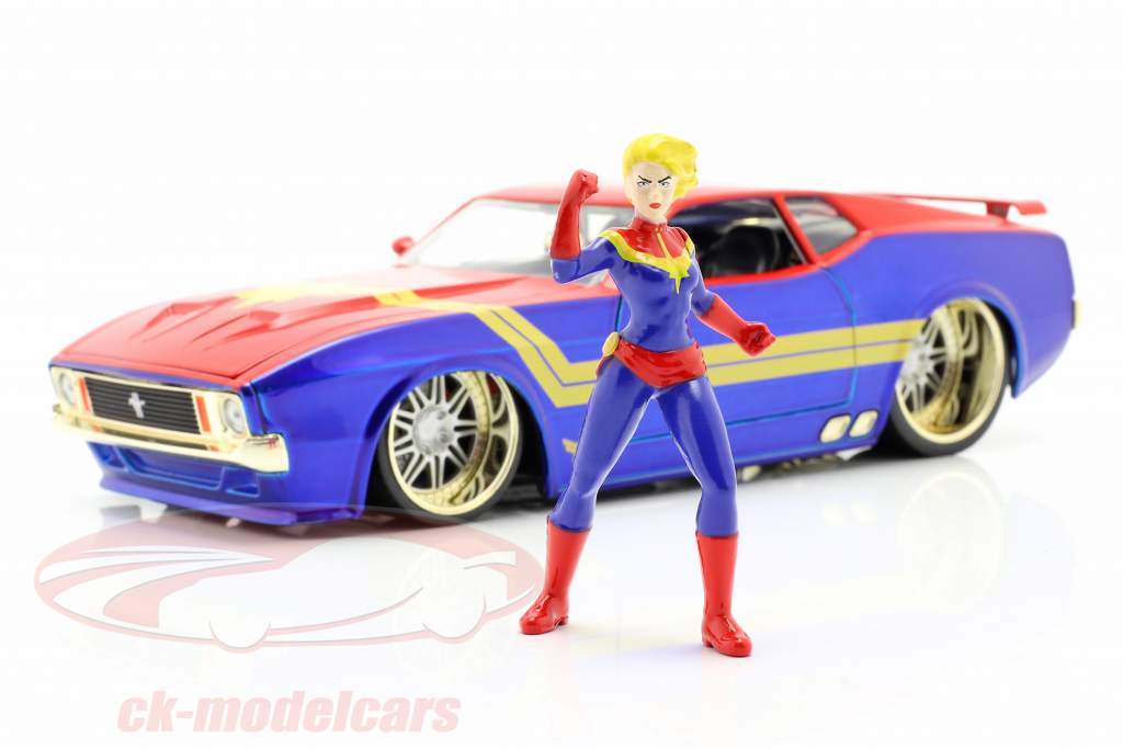 Ford Mustang Mach 1 1973 mit Avengers Figur Captain Marvel 1:24 Jada Toys