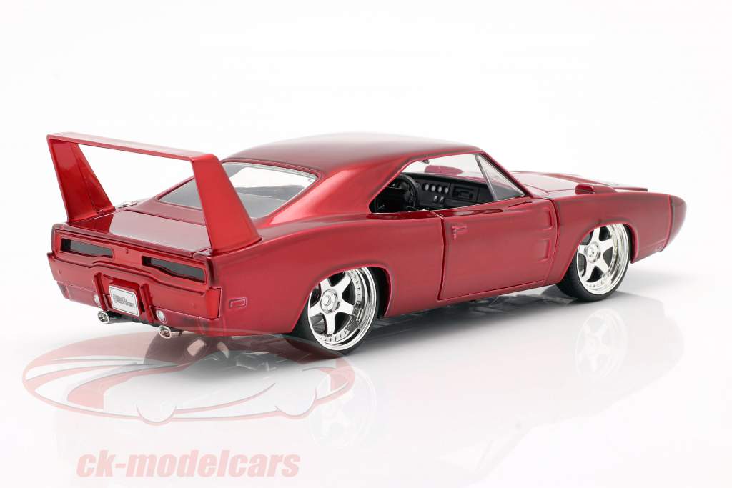 Dodge Charger Daytona Year 1969 Fast and Furious 6 2013 red 1:24 Jada Toys