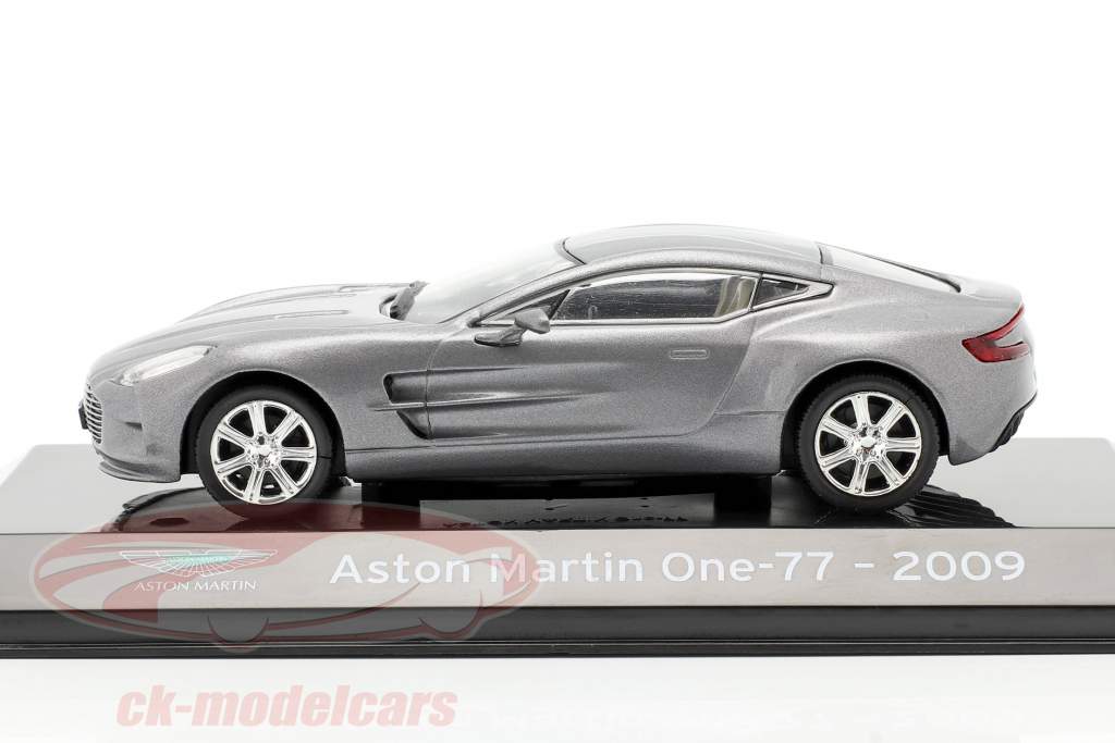 Aston Martin One-77 Byggeår 2009 sølvgrå metallisk 1:43 Altaya