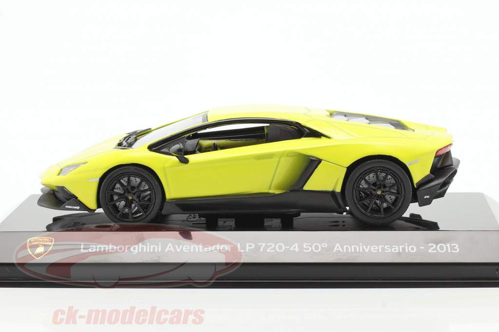 Lamborghini Aventador LP 720-4 50e Verjaardag 2013 geel 1:43 Altaya