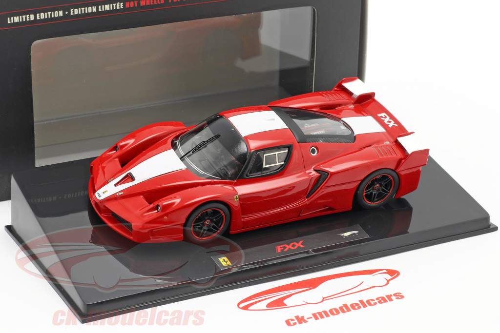 Ferrari FXX costruita nel 2006 rosso con striscia bianca Hotwheels Elite 1:43