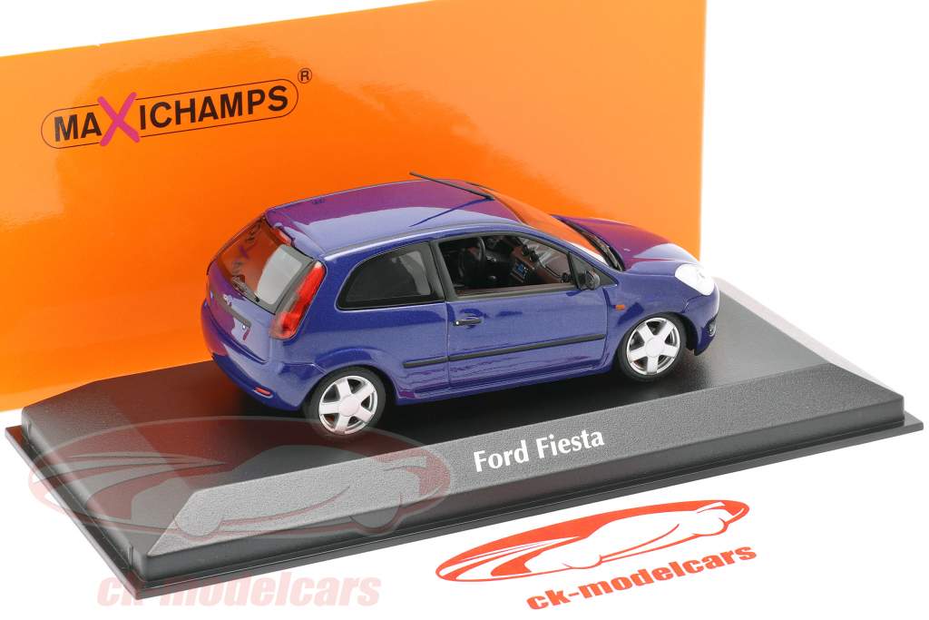 Ford Fiesta 建设年份 2002 蓝色 金属的 1:43 Minichamps