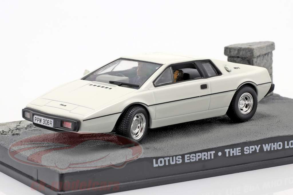 Lotus Esprit James Bond Movie Car The Spy Who Loved Me white 1:43 Ixo