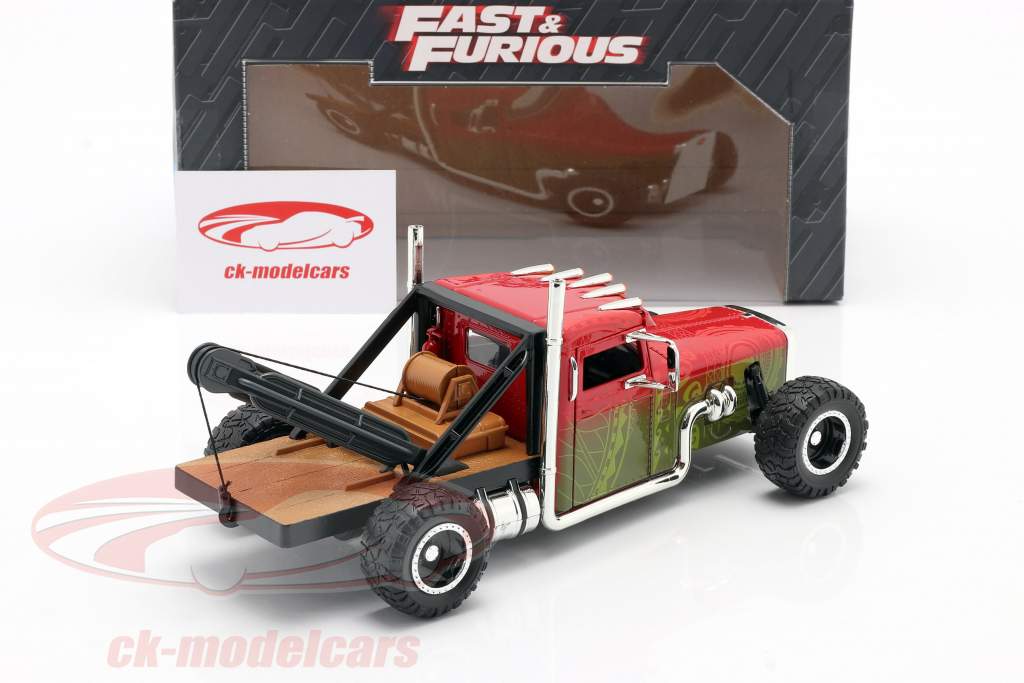 Custom Peterbilt Буксировка Грузовая машина Fast & Furious Hobbs & Shaw (2019) 1:24 Jada Toys