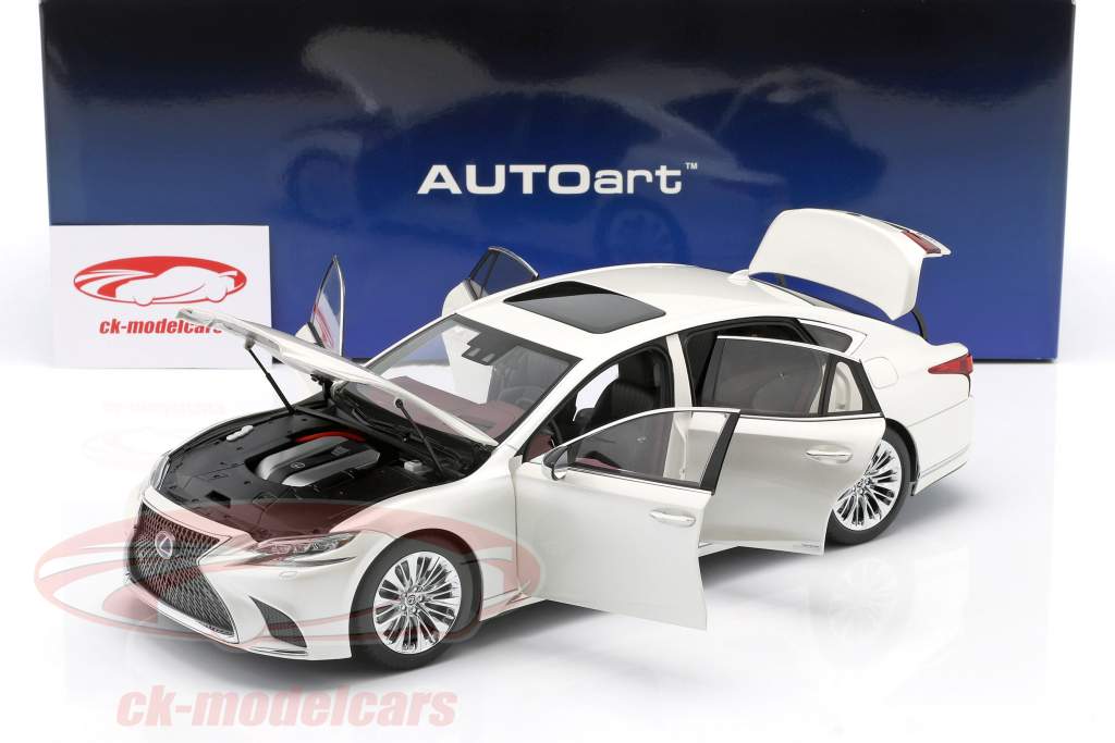 AUTOart 1:18 Lexus LS 500h Baujahr 2018 sonic weiß metallic 78866 